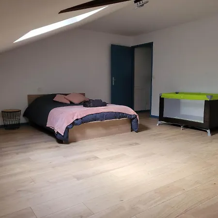 Maison 4 アパート *